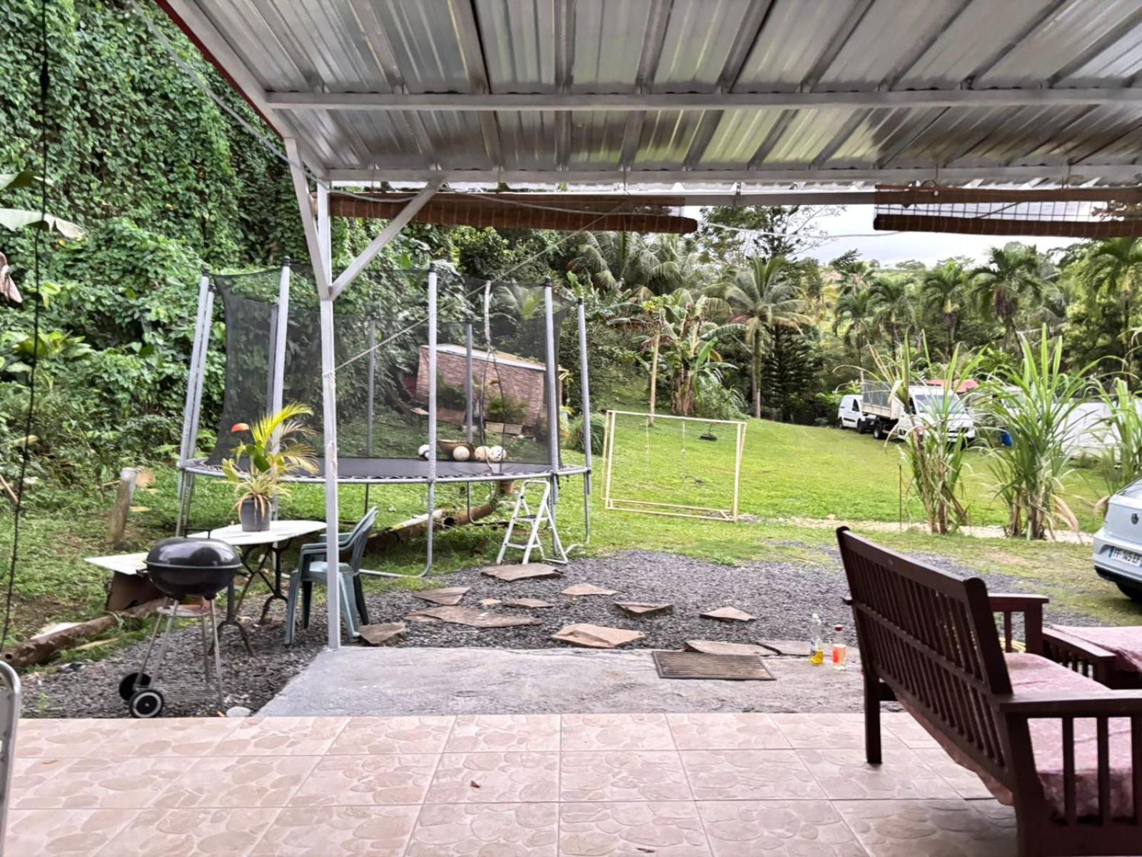 Villa Beauci-Turlet Goyave Luaran gambar